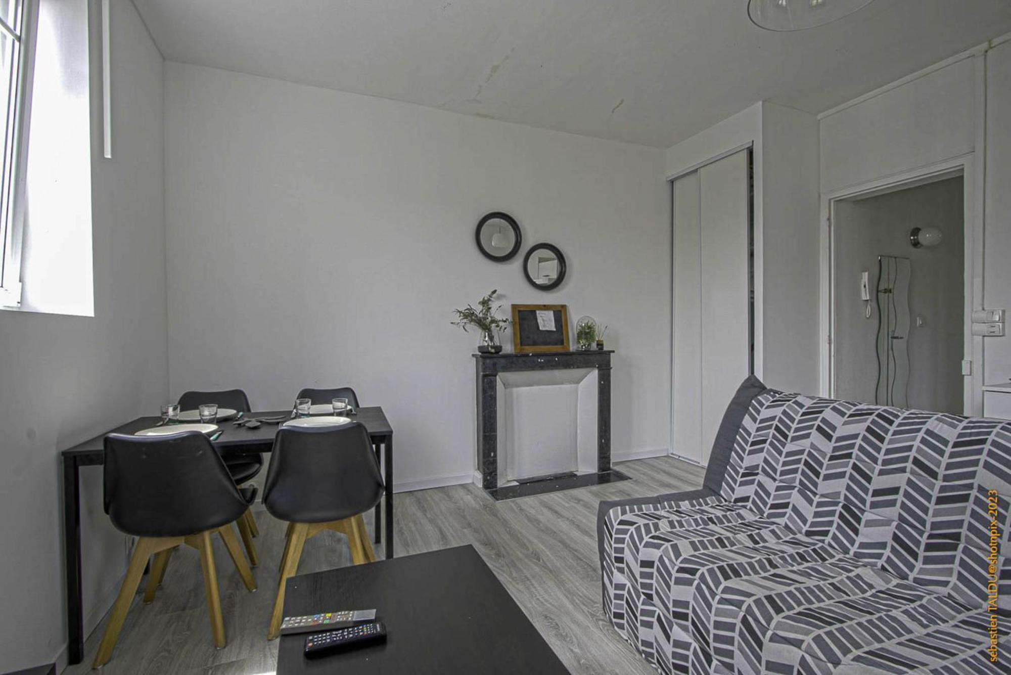 Cosyrouen Gare Apartment Екстериор снимка